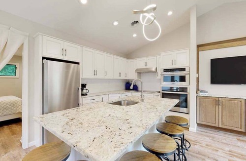 Bethany Beach Condo | Sea Colony - 1021 West Pine Ct | Condo in Bethany Beach with 12 pools, hot tub