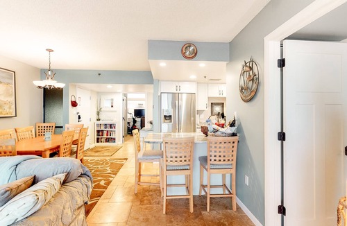 Bethany Beach Condo | Sea Colony Ocean 3rd-floor condo with elevator & gym
