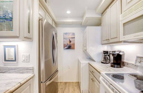 Bethany Beach House | Sea Colony Ocean 6th floor condo w/pool, gym, and free WiFi
