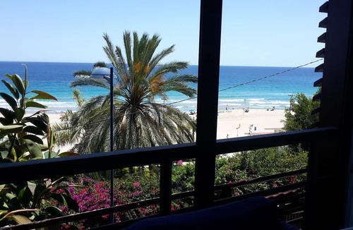 Cala House | Sea Dreams House (Waterfront) Free Wifi, A. A., Barbecue