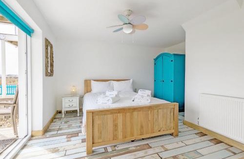 Selsey House | Sea Esta