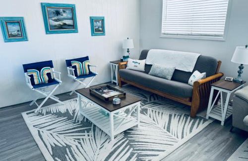 Galveston House | Sea Esta - Lil' costal cottage