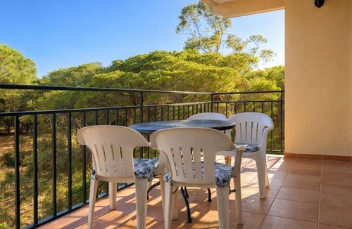 La Fosca Apartment | Sea-facing apartment on the Costa Brava