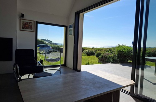 Piriac-sur-Mer Villa | Sea-facing villa with heated pool