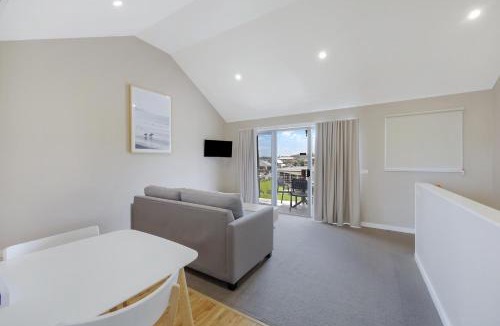 Port Campbell Apartment | Sea Foam Villas