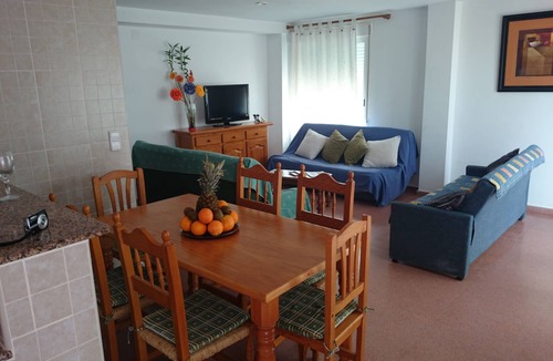 Oliva Apartment | Sea Front Apartment at Oliva Beach. Free Wi-Fi Internet.