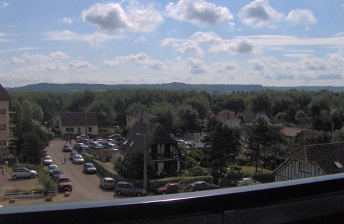 Cabourg Apartment | Sea Front Residence Appt F2 - Direct Beach Access - Near Thalasso