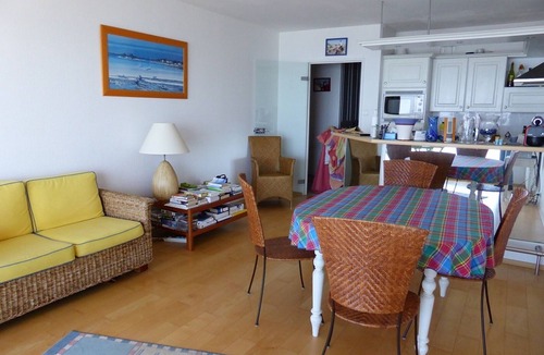 Les Sables d'Olonne Apartment | Sea-front T3 apartment with parking, sleeps 5