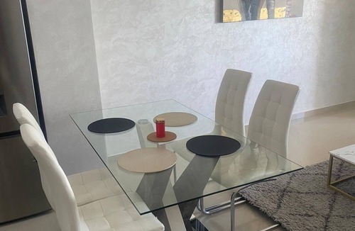 La Californie Apartment | Sea Front View - Front De MER et Vue Panoramique