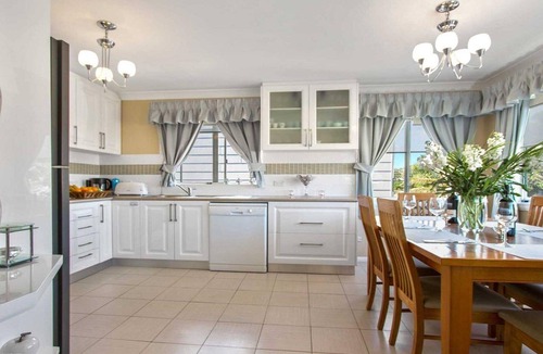 Callala Beach House | Sea Gem - air conditioning, fireplace