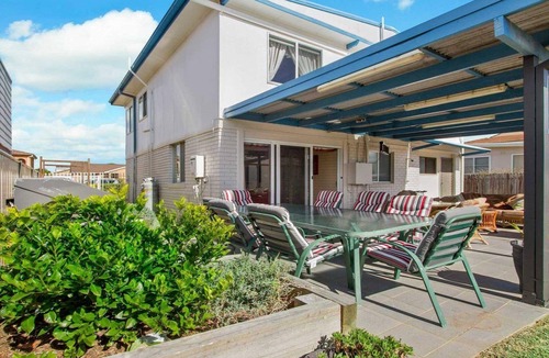 Callala Beach House | Sea Gem - air conditioning, fireplace