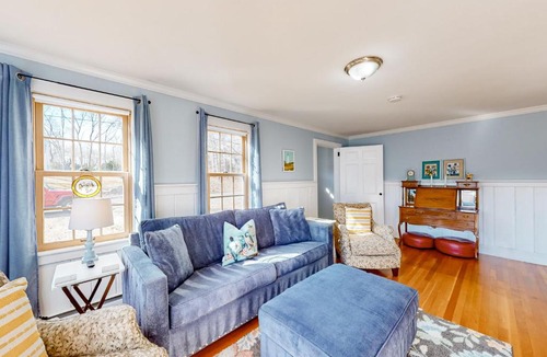Sandwich House | Sea Glass Cottage