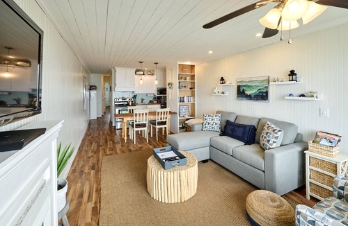 Lincoln City Condo | Sea Gypsy Rentals