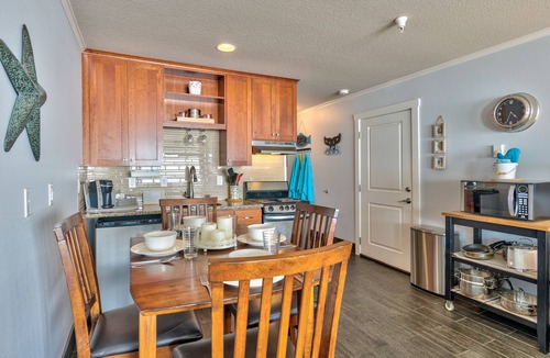 Lincoln City Condo | Sea Gypsy Rentals