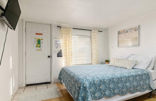 Rockaway Beach House | Sea Haven Motel Unit 4