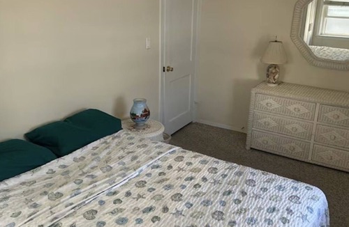 Sea Isle City Apartment | Sea Isle Beach Getaway!