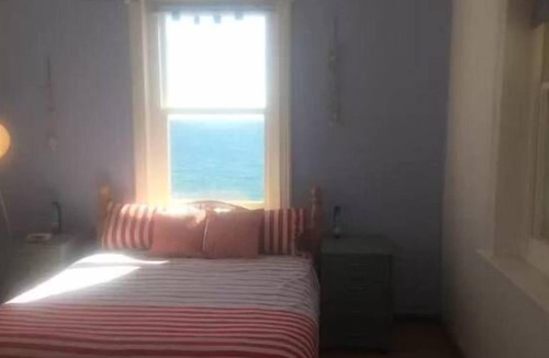 Penneshaw House | Sea J's, KI (Kangaroo Island): absolute waterfront