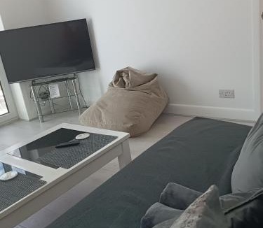 Poole House | Sea La Vie