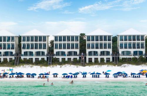 Delos House | Sea La Vie- On the Beach- 2 Pools- Elevator