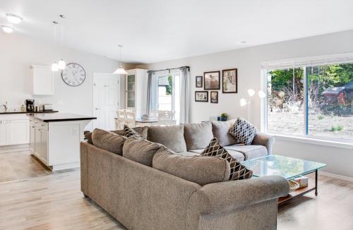 Pacific Beach House | Sea La Vie