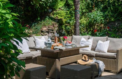 Thurlestone House | Sea Lavender