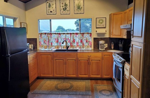 Bandon Apartment | Sea Loft at Table Rock