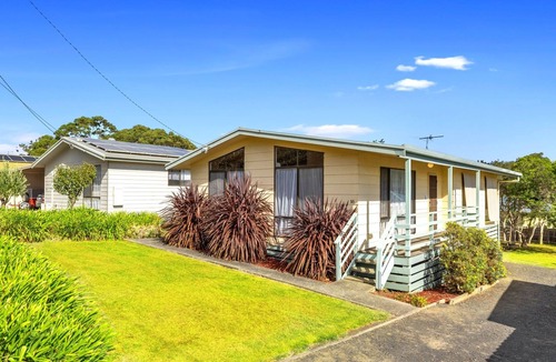 Cowes House | Sea 'n' Marie