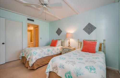 Boca Grande Apartment | Sea Oats 236 Apartment