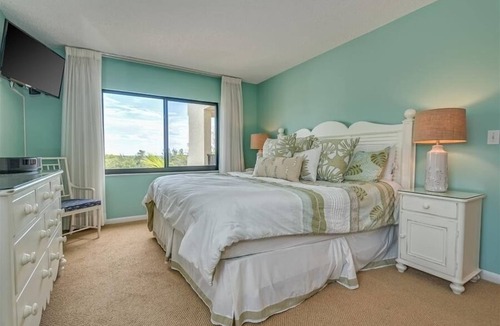 Boca Grande Condo | Sea Oats 337 2 Bedroom Condo by RedAwning
