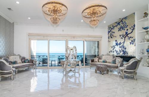 Debordieu Colony House | Sea Palace home