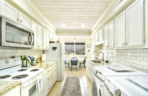 Saint Simons Island Condo | Sea Palms Colony - 2 bed/2 bath ground level condo- Pup Friendly