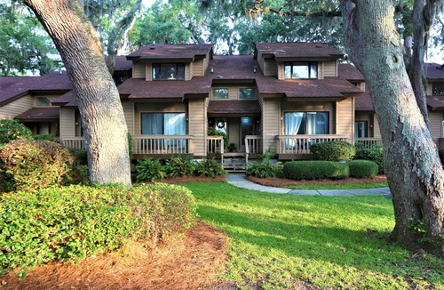 St. Simons Island Condo | Sea Palms Golf Course Lake view Multi Level property