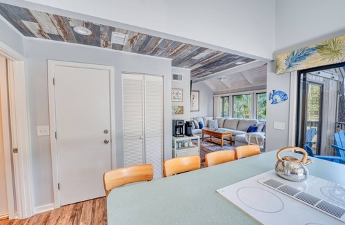 Night Heron House | Sea Pines Home - Walk to the Beach! Lagoon View + Pool