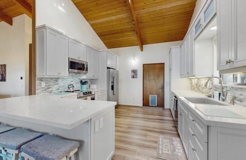 Gualala House | Sea Raven