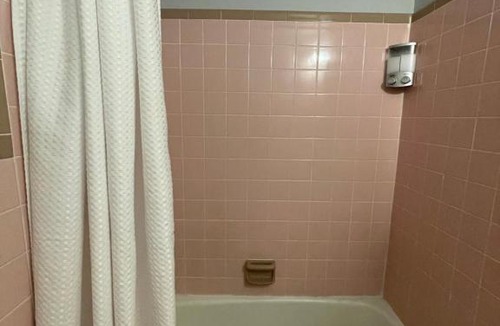 Wildwood Hotel | Sea Ray motel