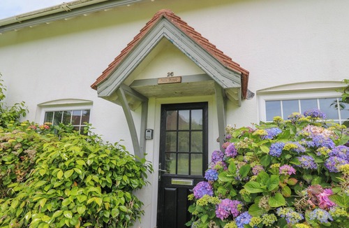 Aberporth Cottage | Sea Rose