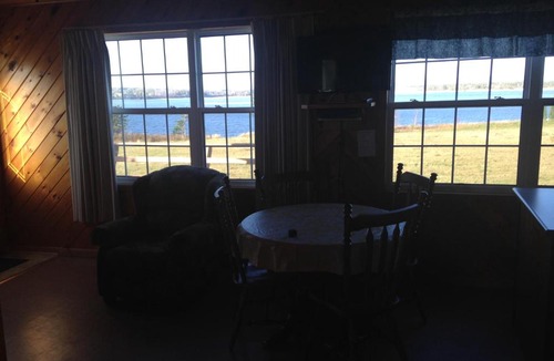 Bayfield Ski Chalet | Sea'scape Cottages