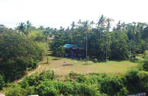 Air Hangat House | Sea Side Beach House