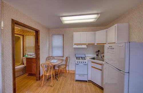 South Beach Haven Hotel | Sea Spray Motel