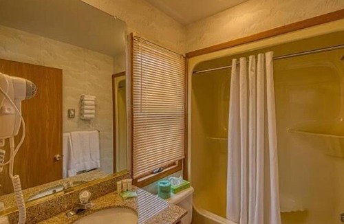 South Beach Haven Hotel | Sea Spray Motel