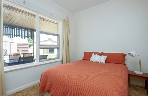 Wallaroo Hotel | Sea the View, Wallaroo