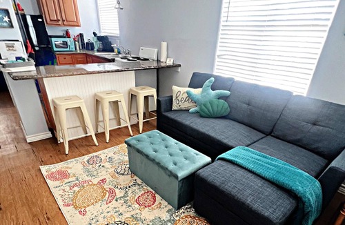 Surfside Beach Condo | Sea Turtle 2 - Beachside & Pup-Friendly!