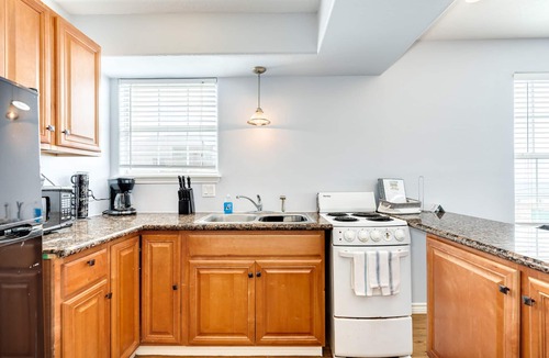 Surfside Beach Condo | Sea Turtle 2 - Beachside & Pup-Friendly!