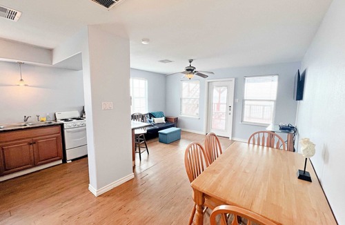 Surfside Beach Condo | Sea Turtle 2 - Beachside & Pup-Friendly!