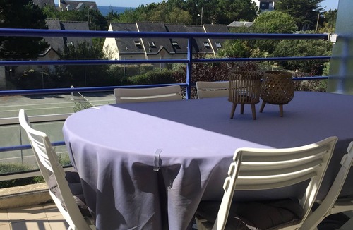 Pornichet Apartment | Sea view . 50 m from the beach