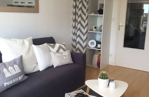 Pornichet Apartment | Sea view . 50 m from the beach