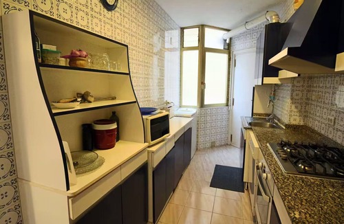 Raval Roig Apartment | Sea view apartment on the beach front