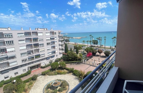 Cros-de-Cagnes Apartment | Sea view apartment
