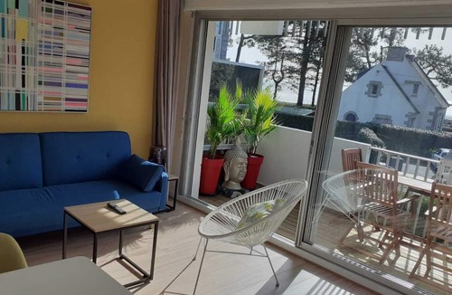 Carnac Apartment | Sea view apartment 50 m from Beaumer beach