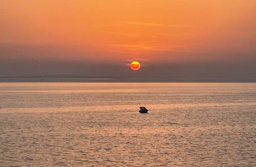 Kolan Apartment | Sea View Apartment Dolphin MANDRE